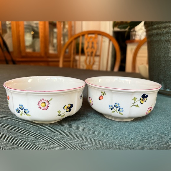 Set TWO (2) Villeroy & Boch Petite Fleur 4.5" Berry Fruit Cereal Dessert Bowls - Picture 4 of 4